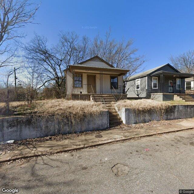1575 Rayburn St