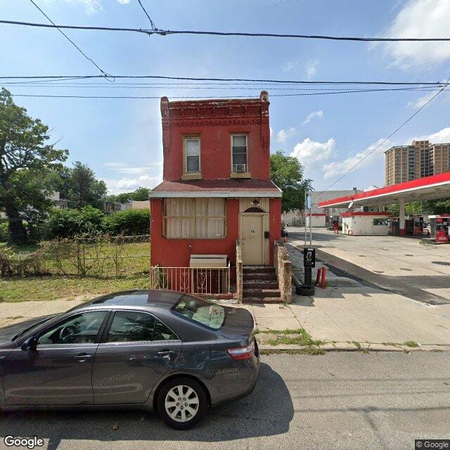 16 S 44th St