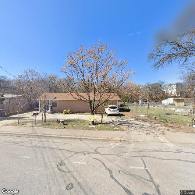 1620 Webberville Rd