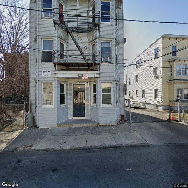 163 Highland Ave