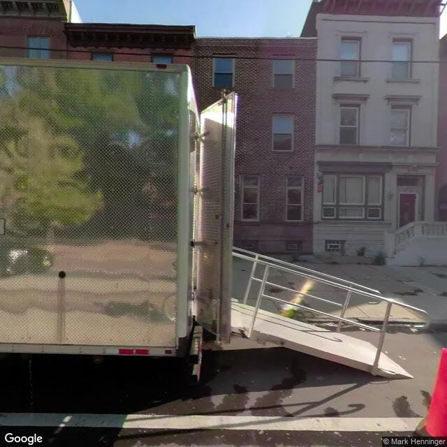 1708 W Girard Ave