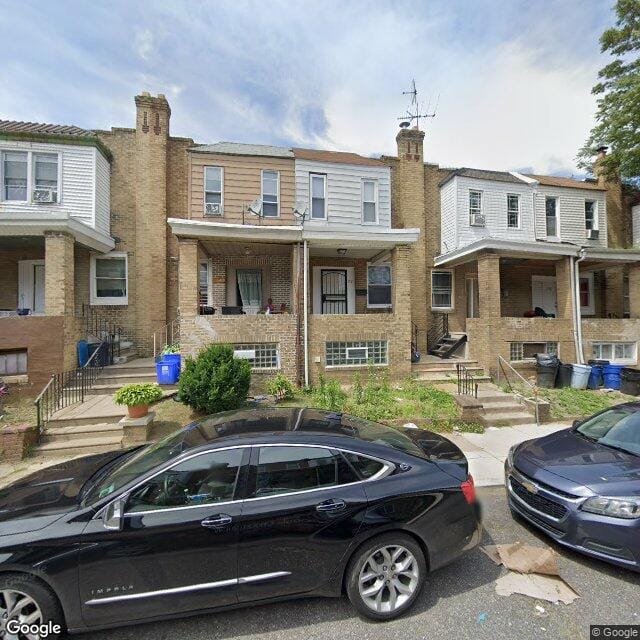 179 W Ruscomb St