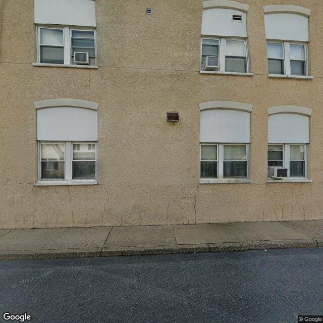 1801 Newport Ave Apts