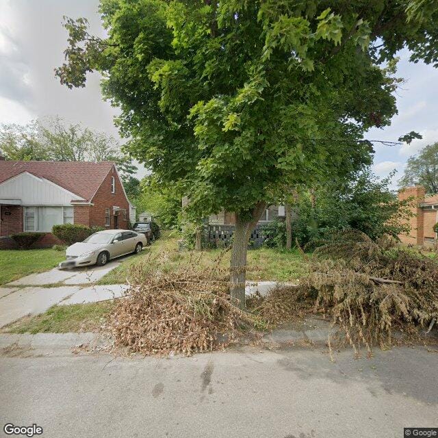 18061 Maine St