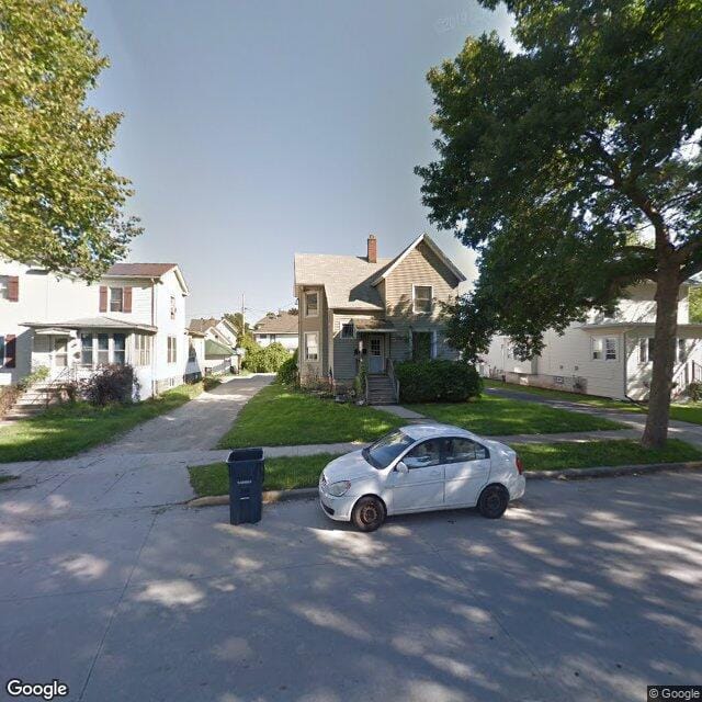 185 E Second St