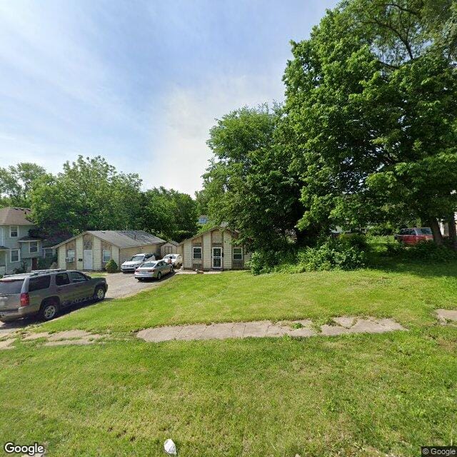 1859 E 78th St
