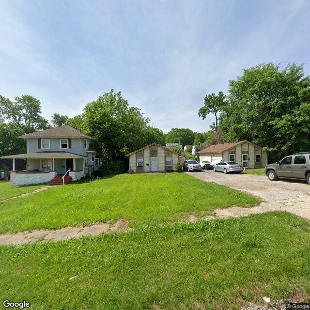 1861 E 78th St