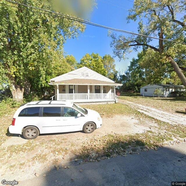 1936 Bloyd Ave