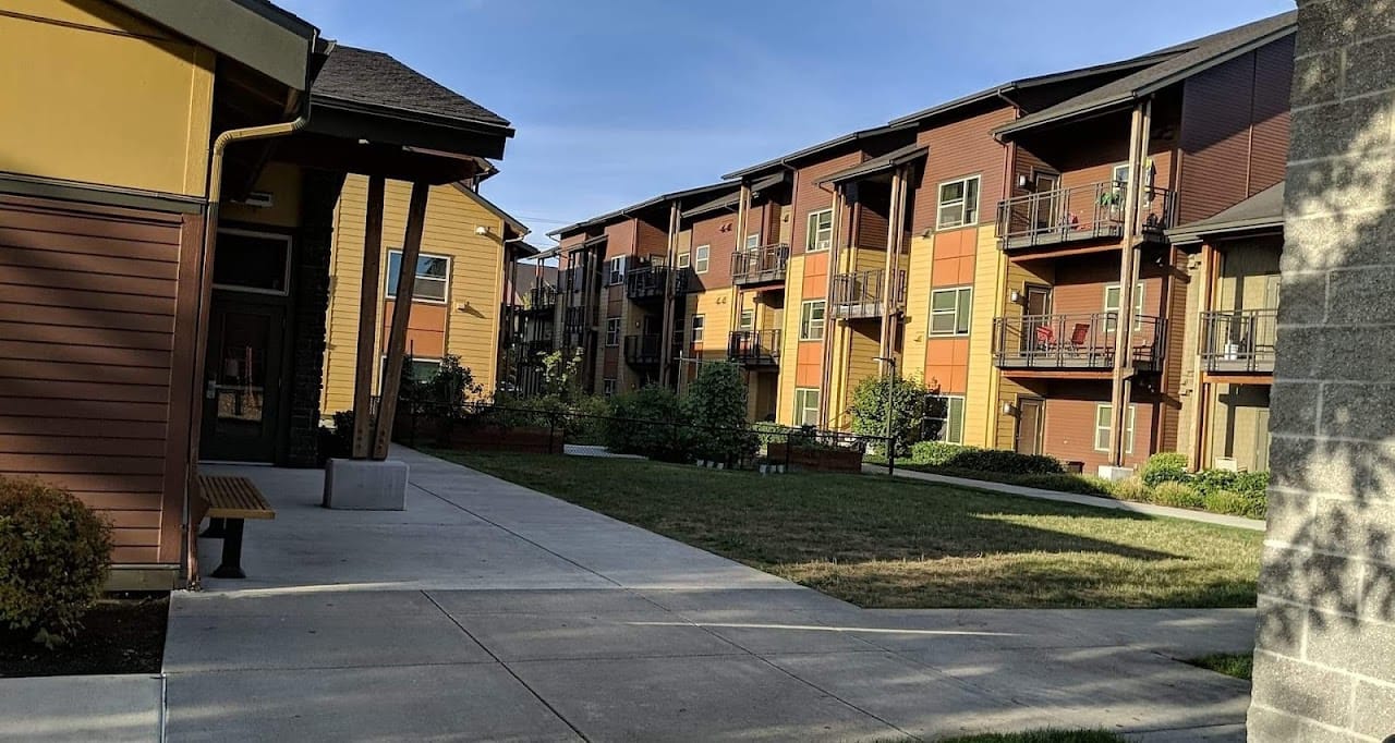 1st Street Apartments
