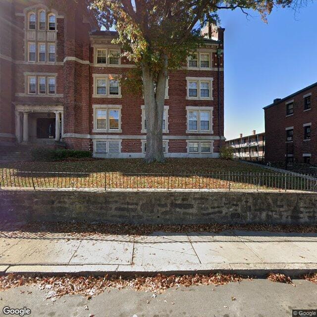 2055 Columbus Ave