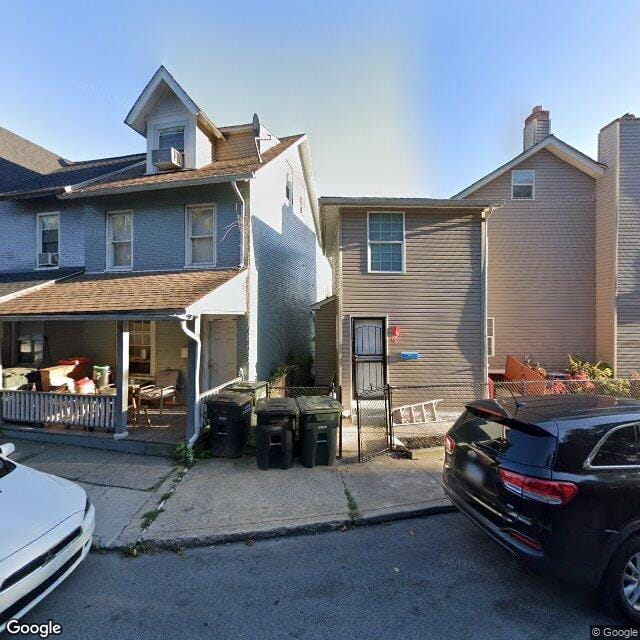 210 Fleetwood St