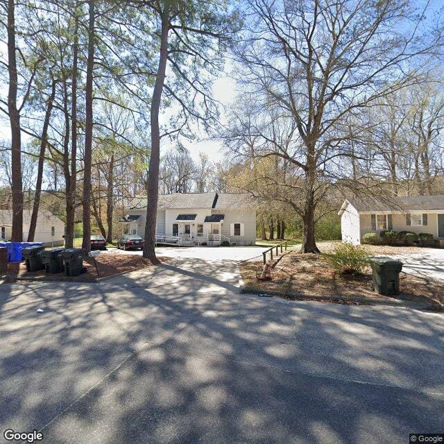 2100 Sandy Creek Dr Se