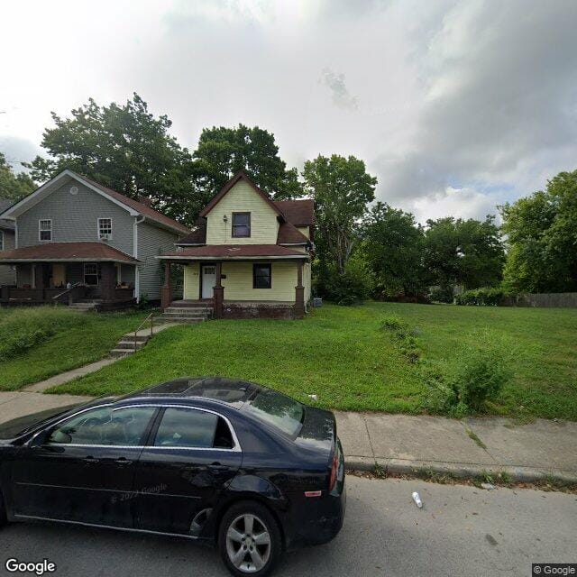 2233 Brookside Ave
