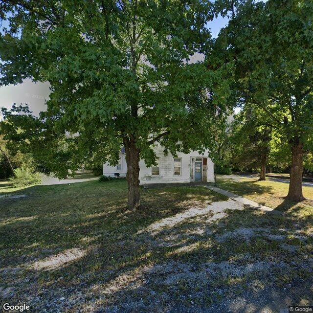 224 W Gravel St