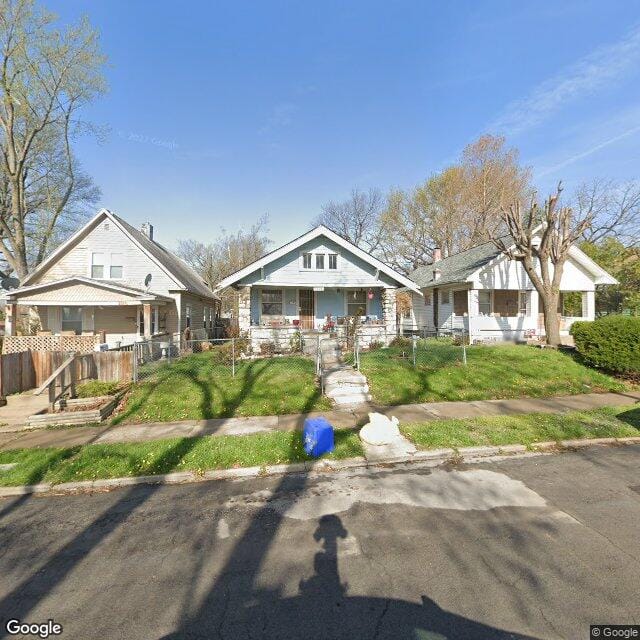 2326 Quincy St