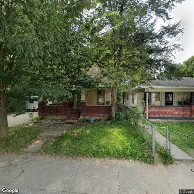 2410 N Oxford St