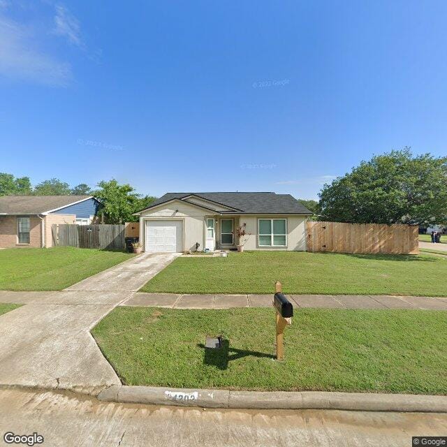 24202 Running Iron Dr