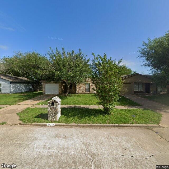 24218 Four Sixes Ln