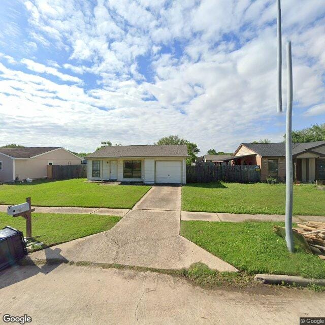 24319 Running Iron Dr