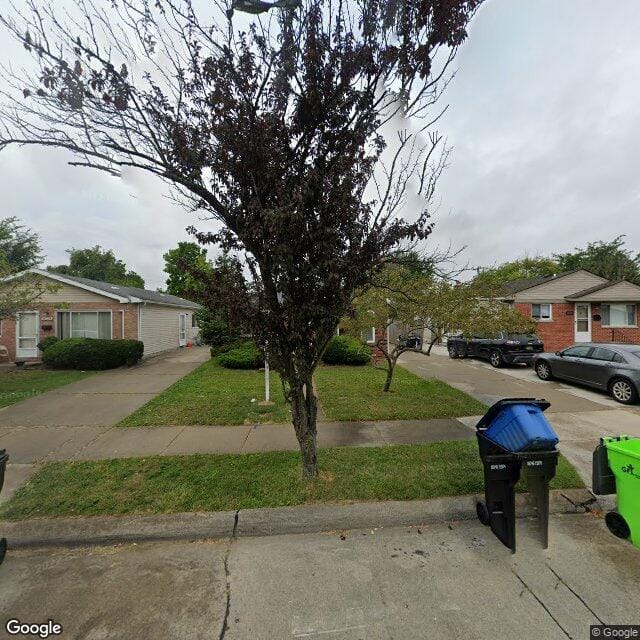 25143 Pearl St
