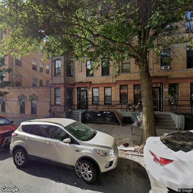 255 Linden St