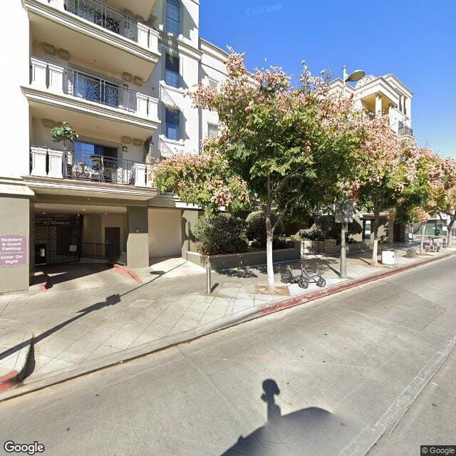2602 Broadway