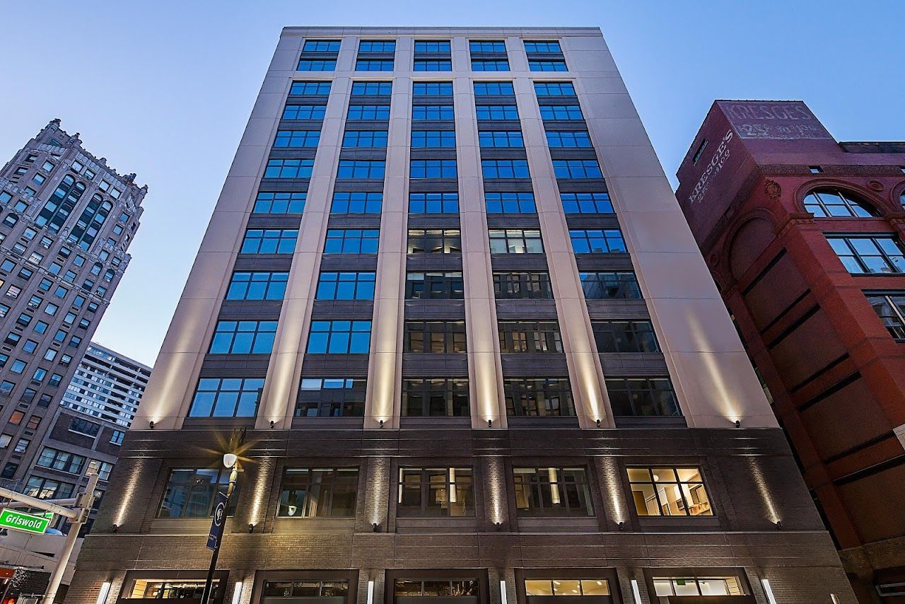 28 West Grand River