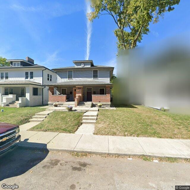 2834 36 N Park Ave