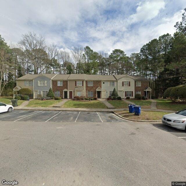 2908 Faversham Pl