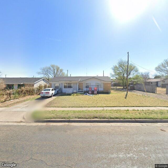 2912 Angelus Dr