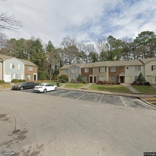 2914 Faversham Pl