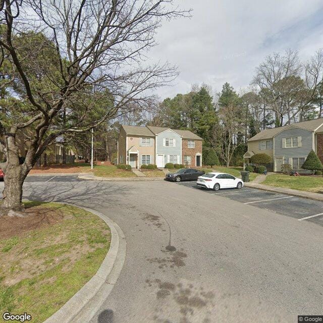 2922 Faversham Pl