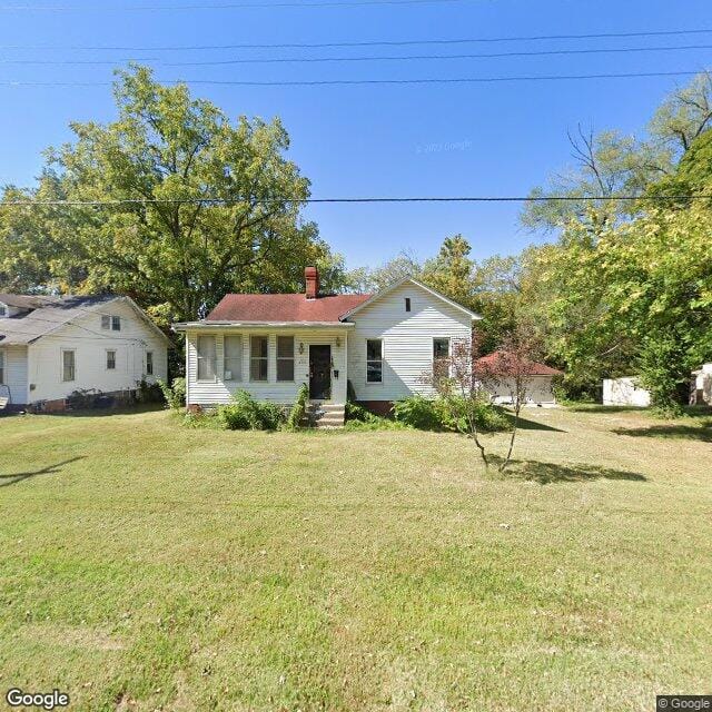 305 N Washington St