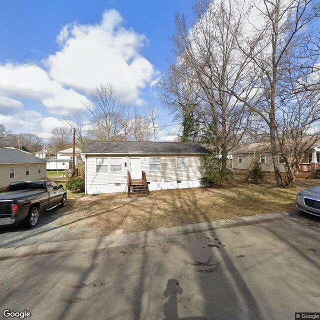 318 Cromer St