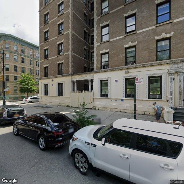 320 Manhattan Avenue/Plp