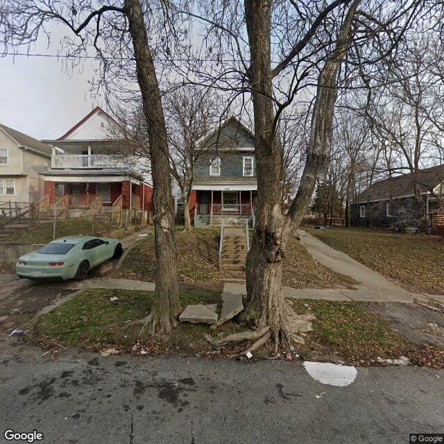 3233 Park Ave