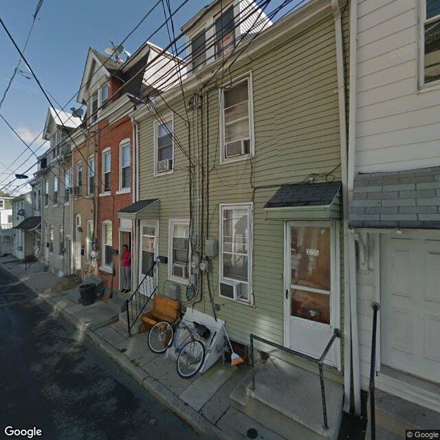 327 N Lumber St