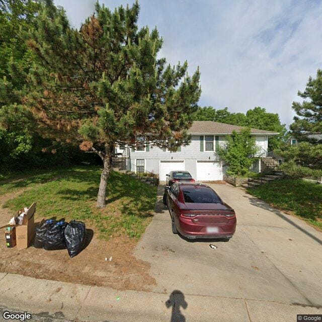 3338 40 Elmwood