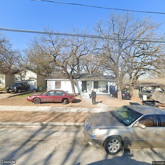 3412 Bright St