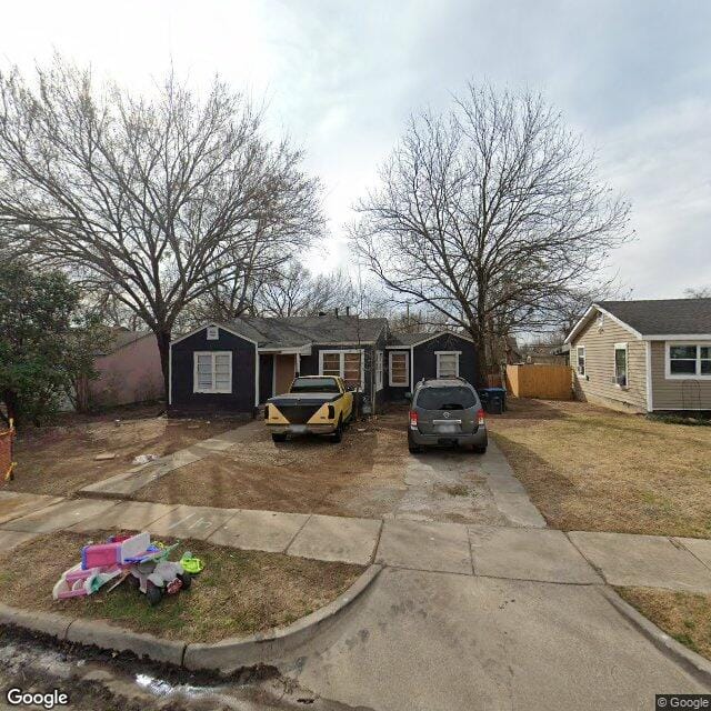 3500 Moberly St