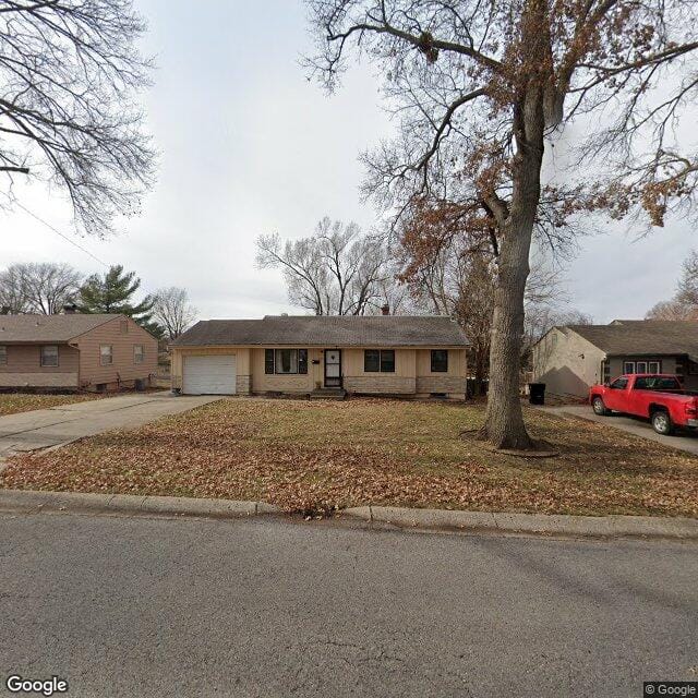3518 S Spring St