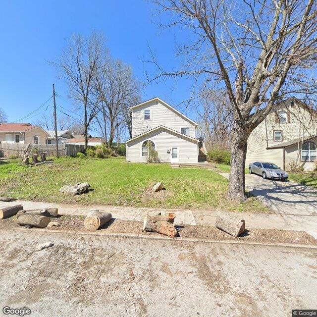 3710 12 E 9th Street