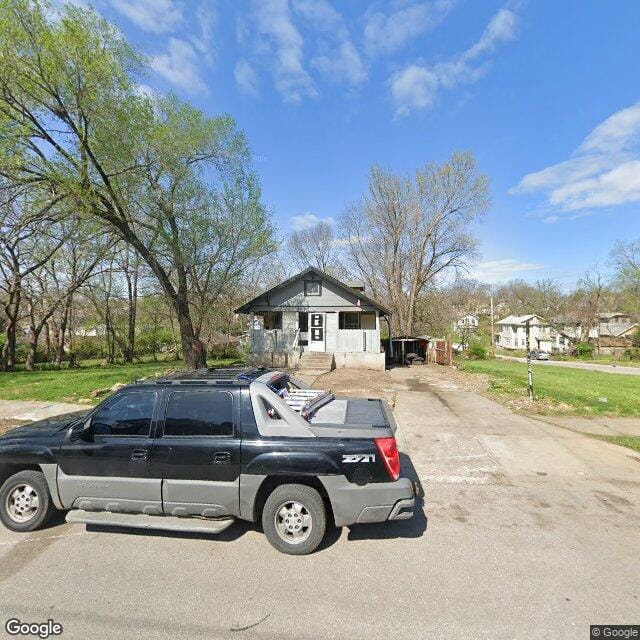 3802 Askew Ave