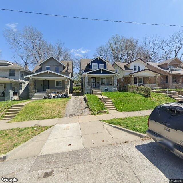 3931 S Benton Ave