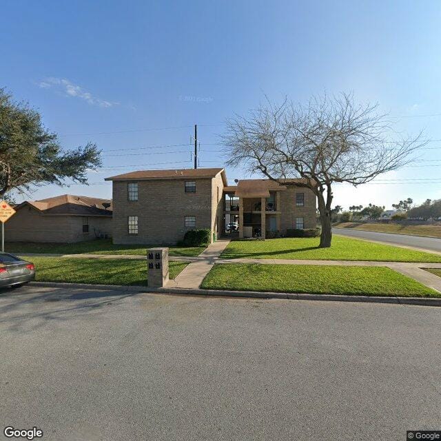 400 E Ulex Ave