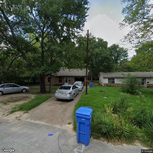 405 Jack St