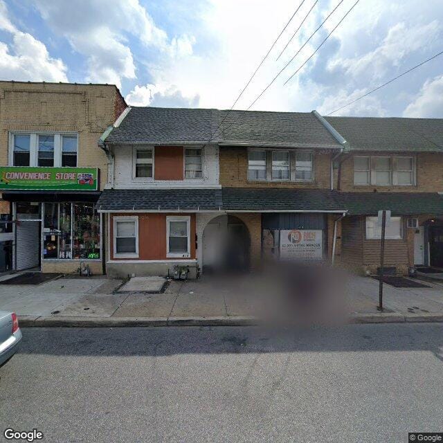412 Long Ln