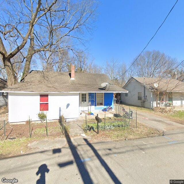 419 Forrest St