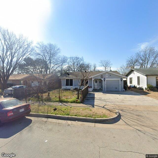 4212 Emerson St