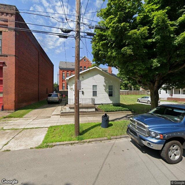 424 Chestnut St
